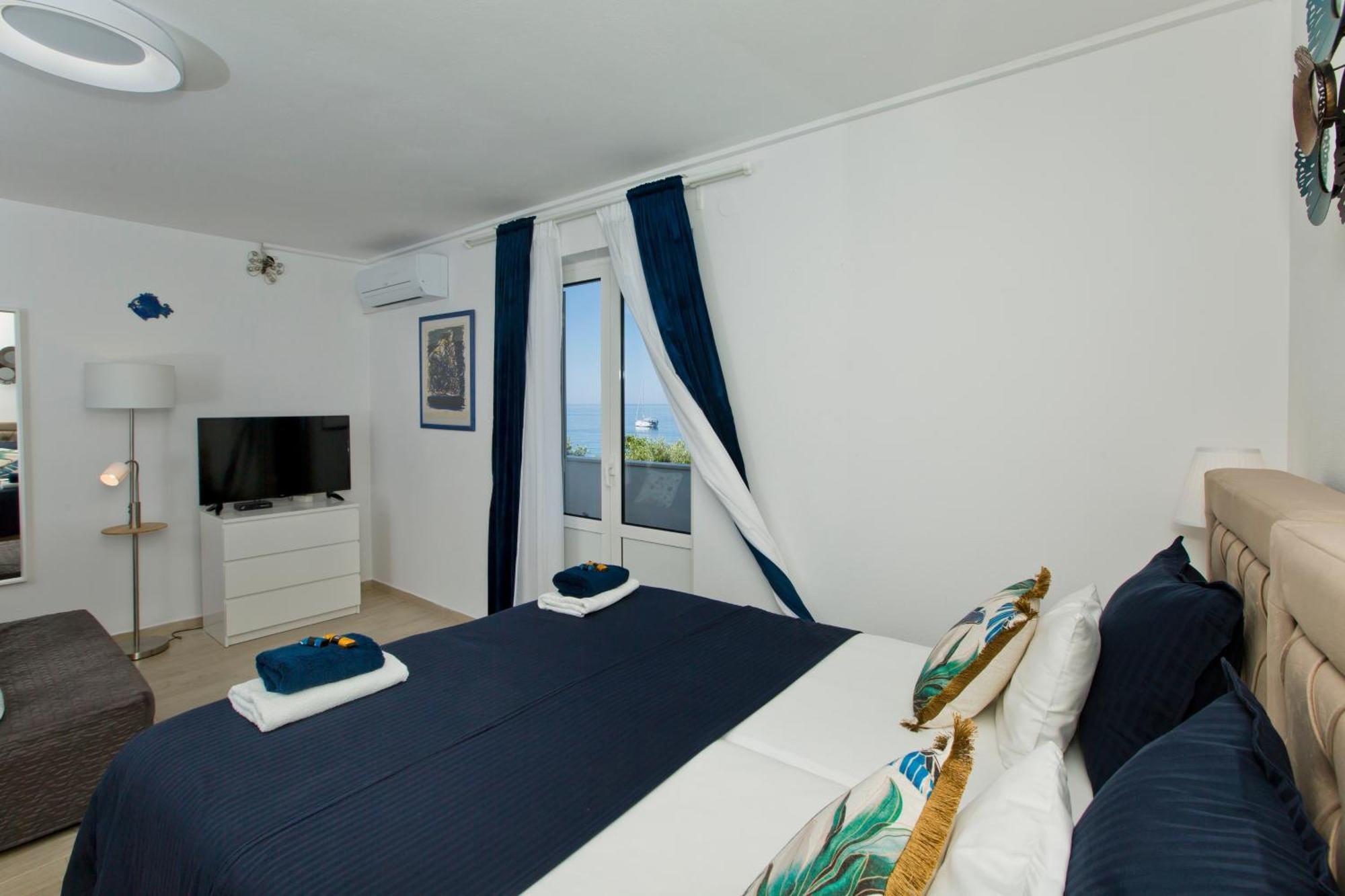 Apartments By The Sea Hvar - 10430 Hvar Town Rom bilde